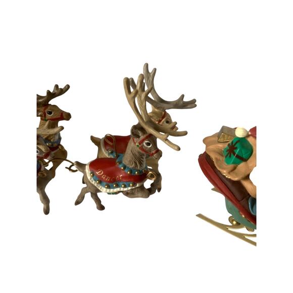 Vintage 90s 1992 Hallmark Keepsake Ornament Santa Claus Sleigh and 6 Reindeer - Picture 3 of 6